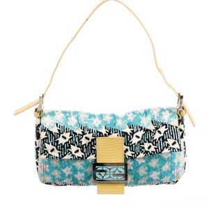 ISO LOOKING FOR Fendi Turquoise and Black Beaded Shoulder Bag ( ITEM IS NOT SALE